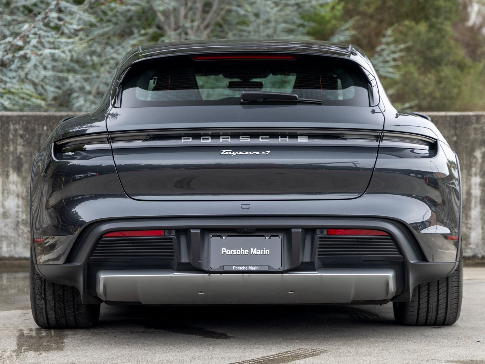 Certified 2023 Porsche Taycan 4 Cross Turismo image 10