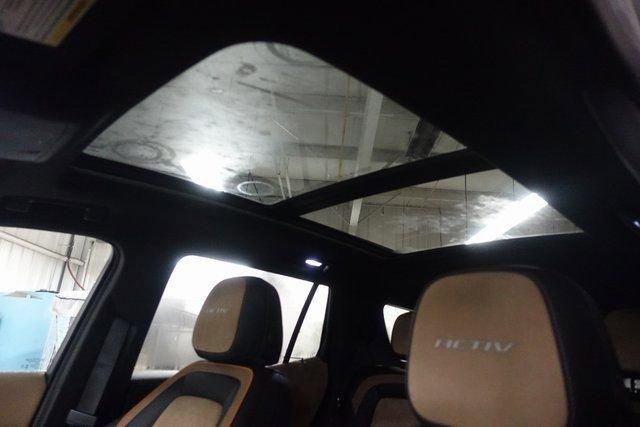 New 2026 Chevrolet Equinox ACTIV w/ Convenience Package III FWD image 17