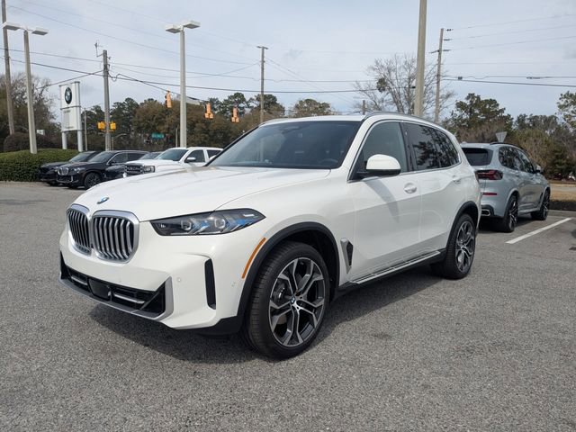 New 2026 BMW X5 sDrive40i image 9