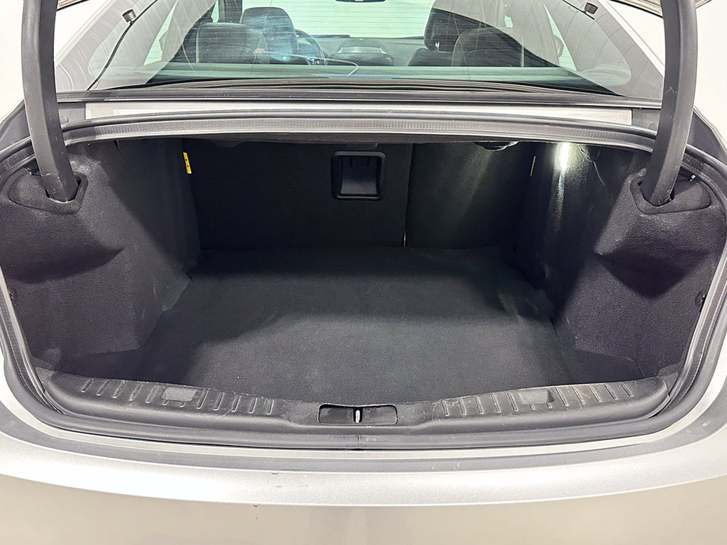 Used 2017 Lincoln MKZ Reserve w/ Technology Package FWD image 5