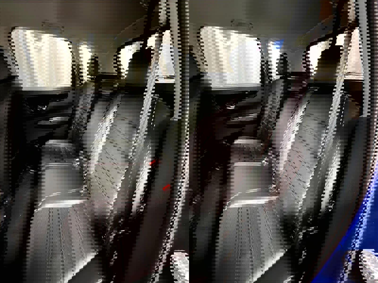 Used 2025 Honda CR-V EX-L image 15