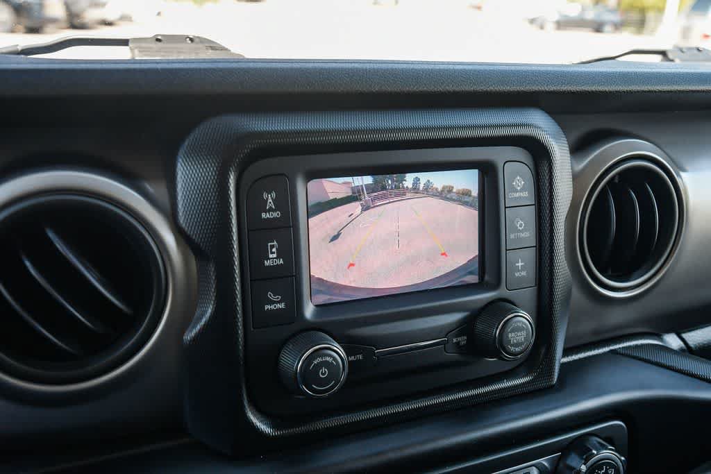 Used 2020 Jeep Wrangler Sport AWD/4WD image 25