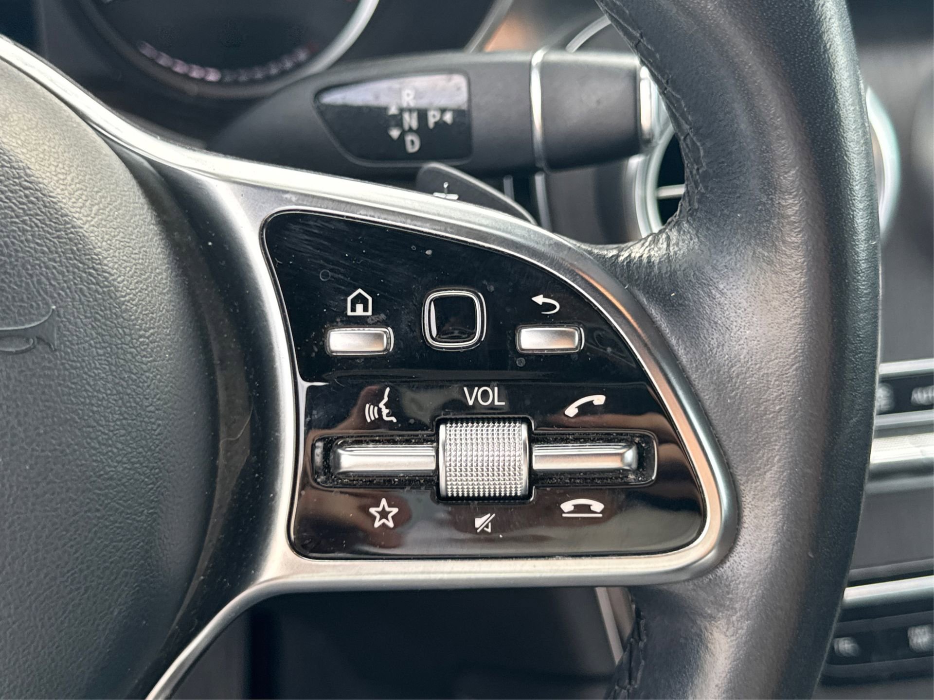 Used 2020 Mercedes-Benz GLC 300 4MATIC image 33