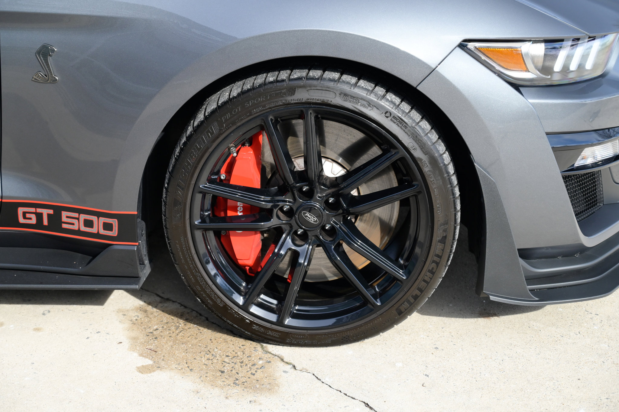 Used 2021 Ford Mustang Shelby GT500 w/ Technology Package image 12