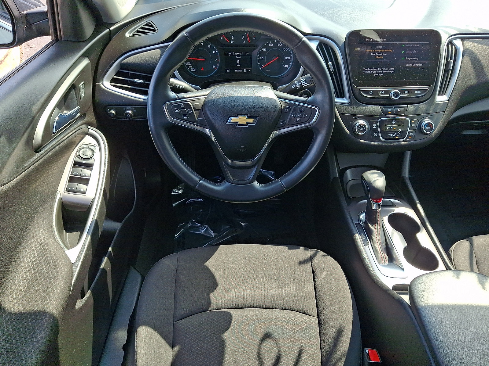 Used 2021 Chevrolet Malibu RS FWD image 12