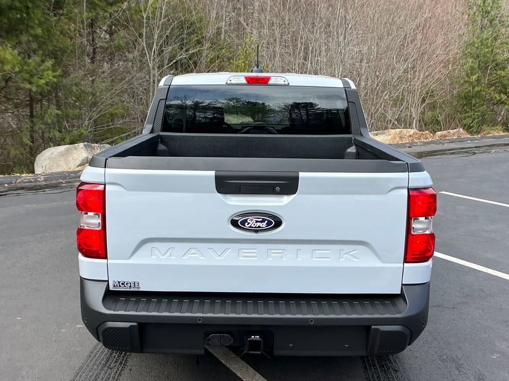 Used 2025 Ford Maverick XLT w/ XLT Luxury Package image 4