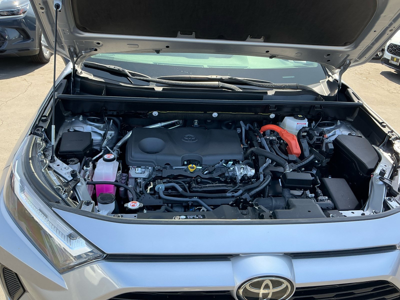 Used 2025 Toyota RAV4 LE AWD/4WD image 22