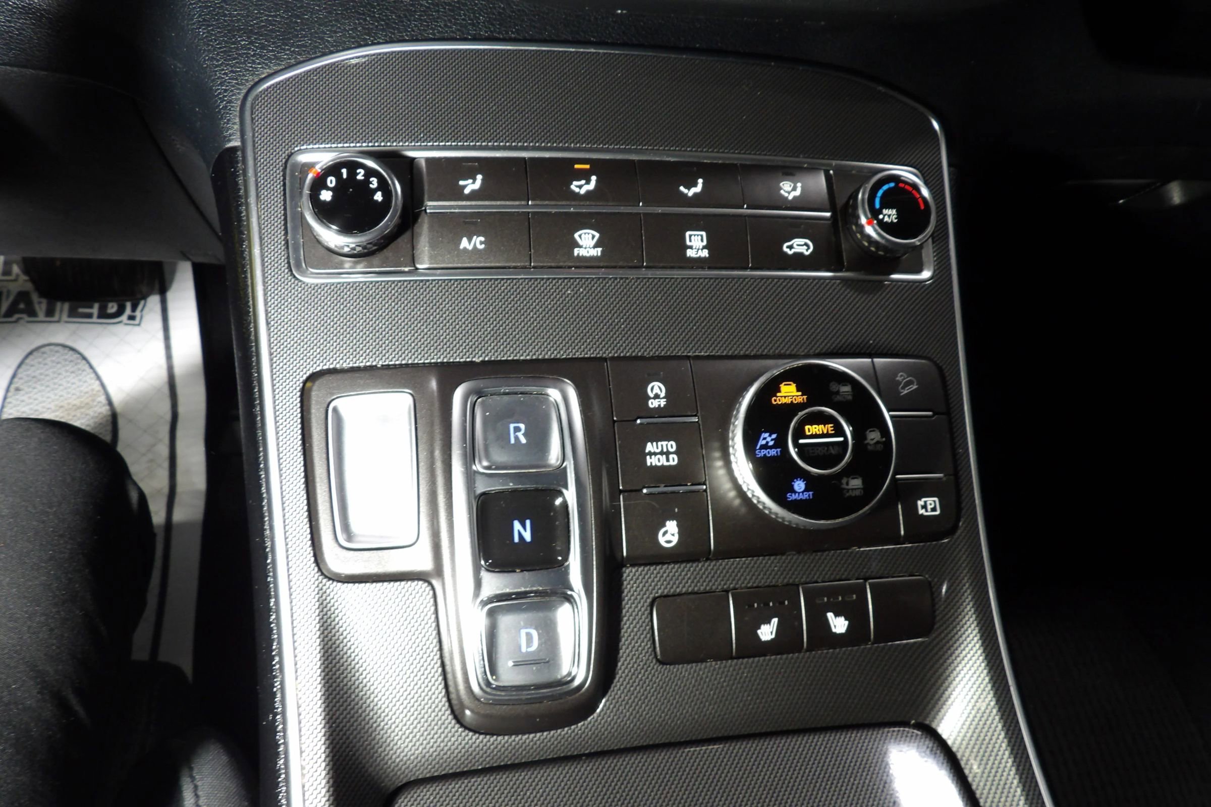 Used 2021 Hyundai Santa Fe SEL AWD/4WD image 13