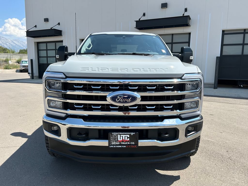 Used 2026 Ford F350 Lariat AWD/4WD image 5