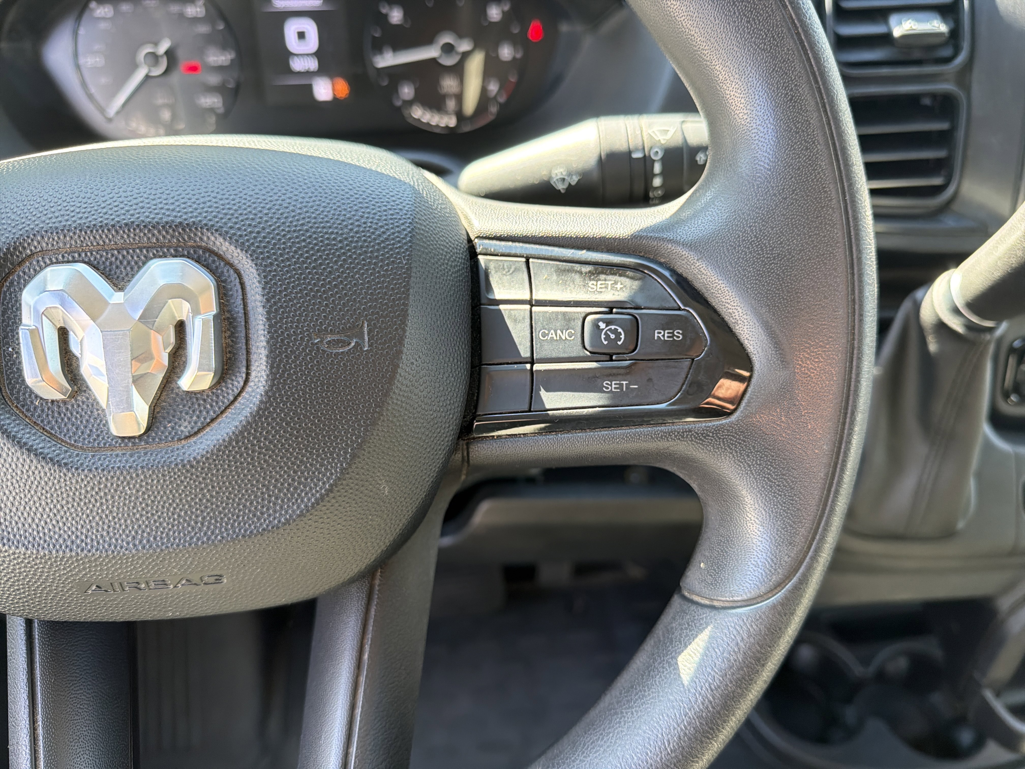 Used 2023 RAM ProMaster 2500 FWD image 20