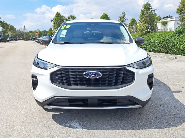 Certified 2025 Ford Escape Active image 2