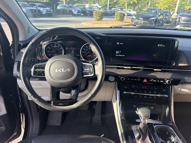 Certified 2022 Kia Carnival SX FWD image 5