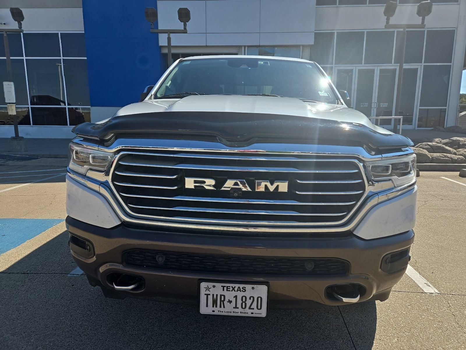 Used 2019 RAM 1500 Limited AWD/4WD image 3