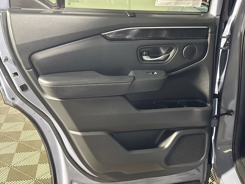 Used 2023 Honda Pilot Elite image 20