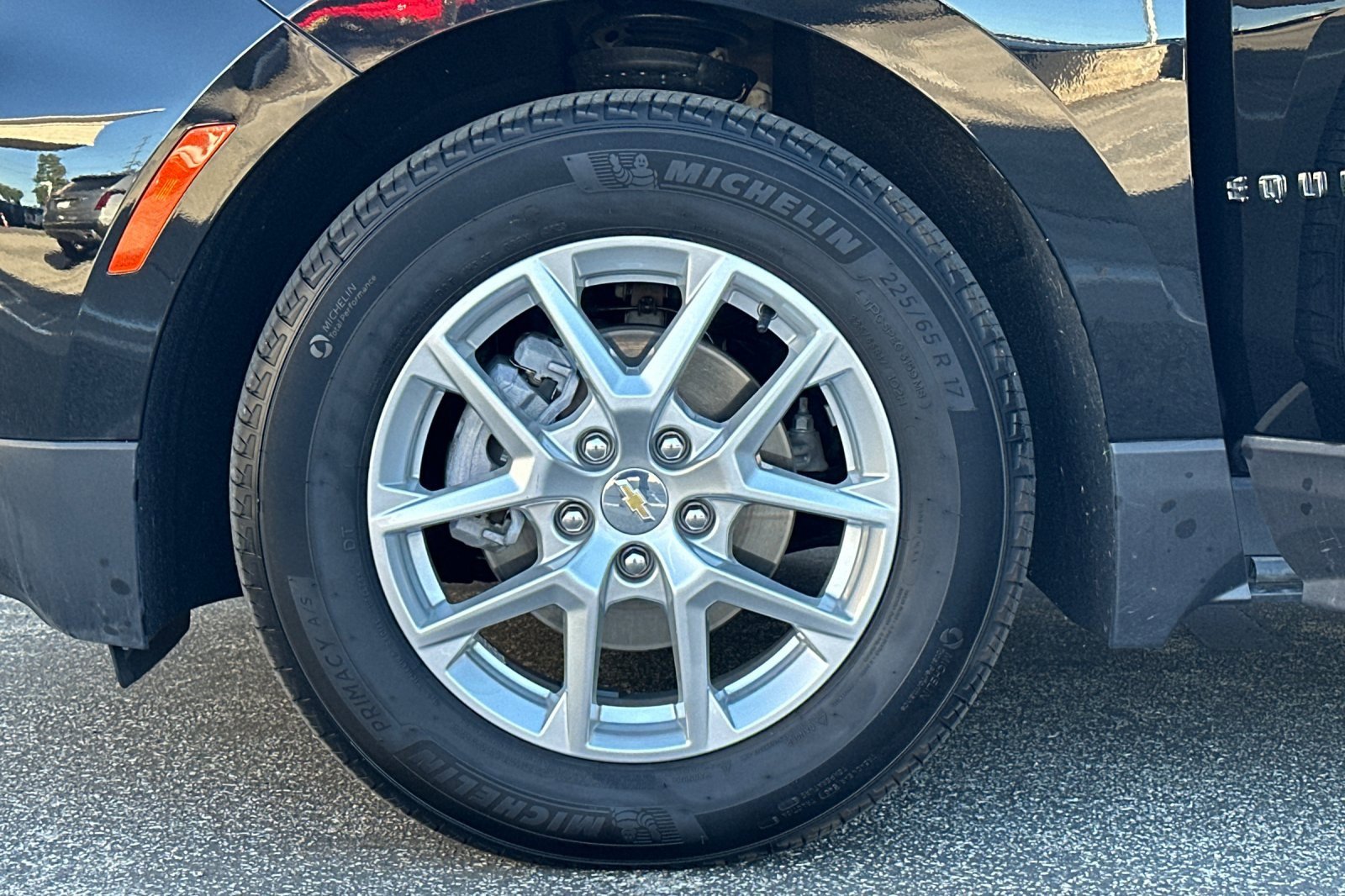 Used 2024 Chevrolet Equinox LT image 36