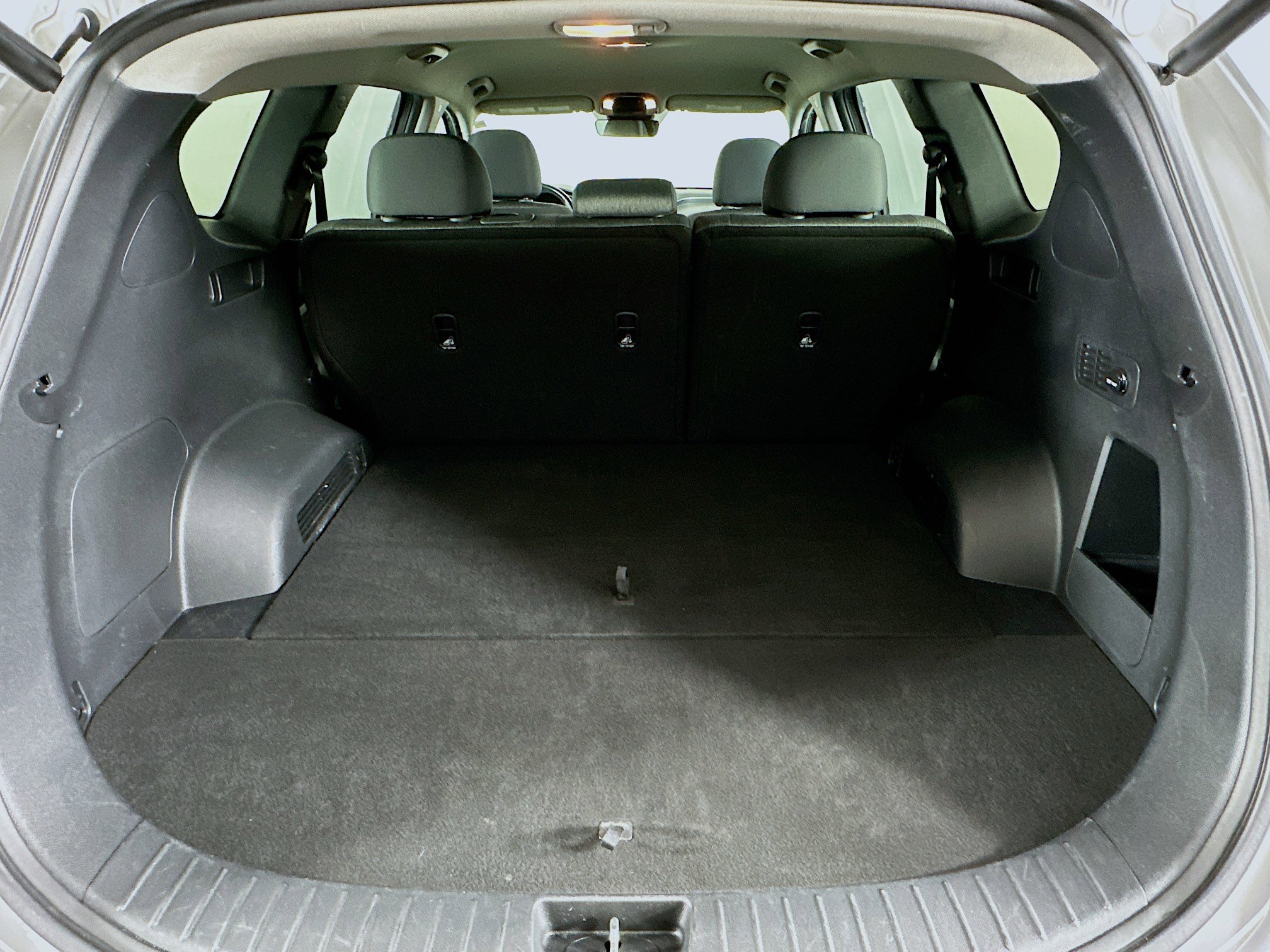 Used 2023 Hyundai Santa Fe SEL image 30