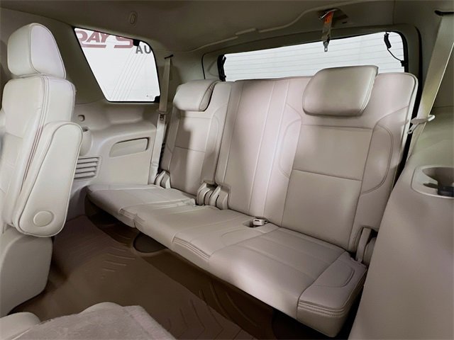 Used 2020 GMC Yukon Denali w/ Denali Ultimate Package image 38