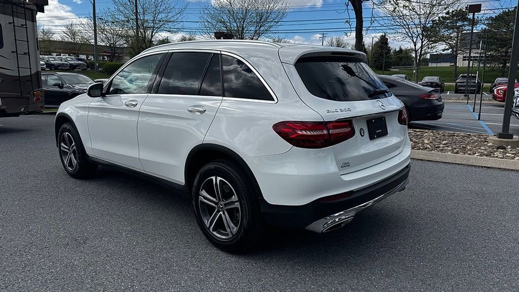 Used 2019 Mercedes-Benz GLC 300 4MATIC image 5