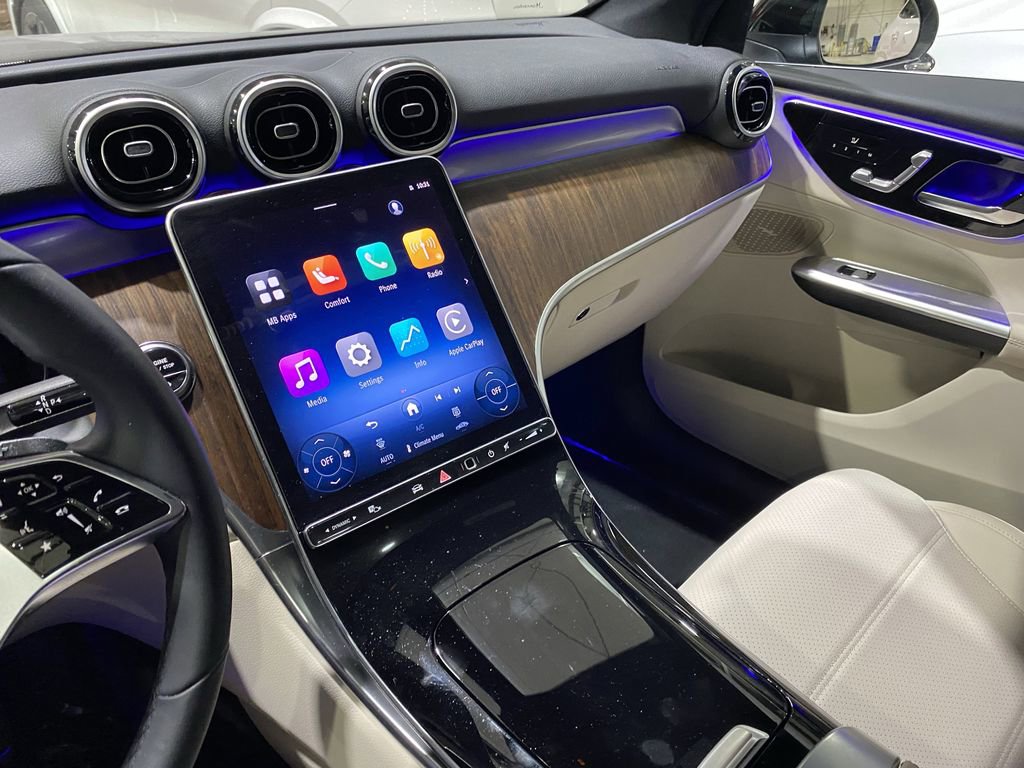 Certified 2026 Mercedes-Benz GLC 300 image 8