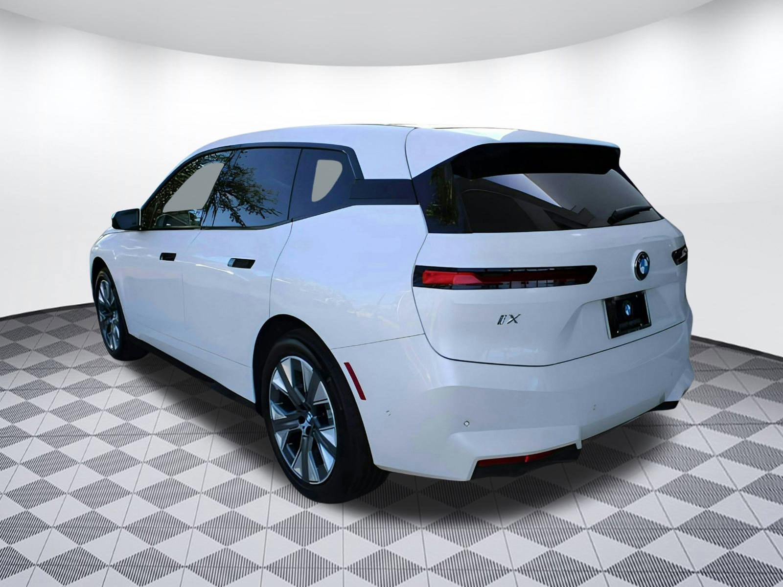 New 2026 BMW iX xDrive60 w/ Premium Package image 3