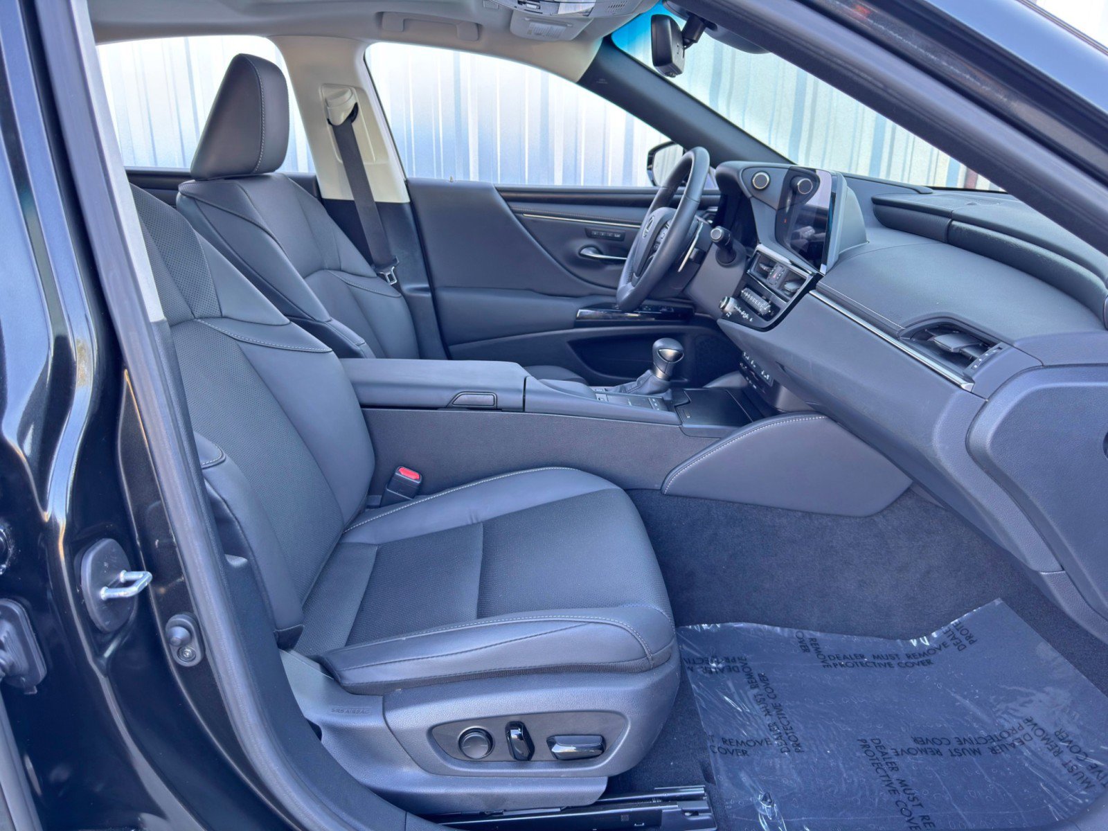 Used 2022 Lexus ES 300h w/ Premium Package FWD image 15