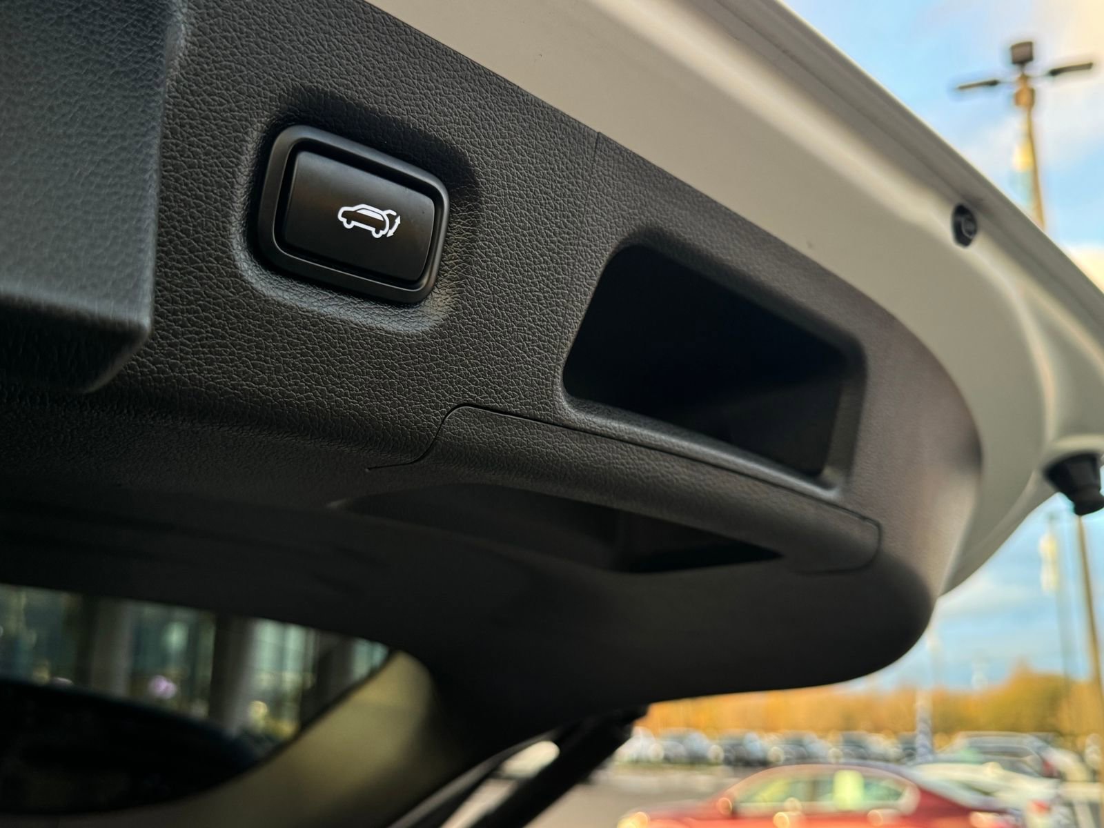 Used 2022 Hyundai Santa Fe Limited w/ Cargo Package image 32