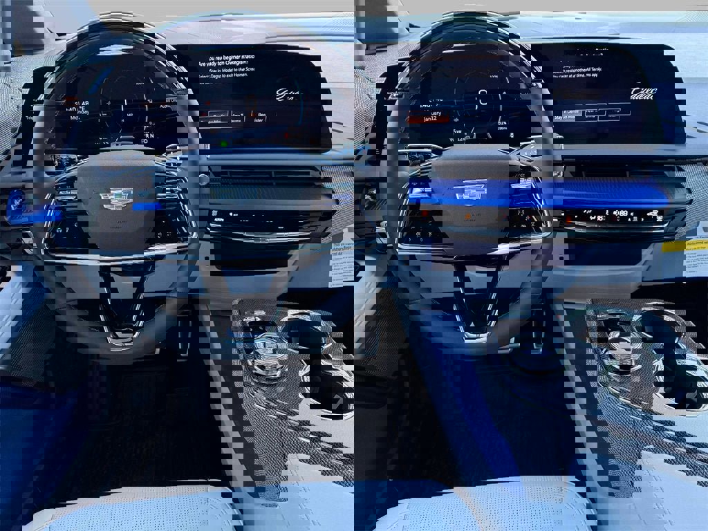 New 2026 Cadillac Optiq Luxury 2 image 3