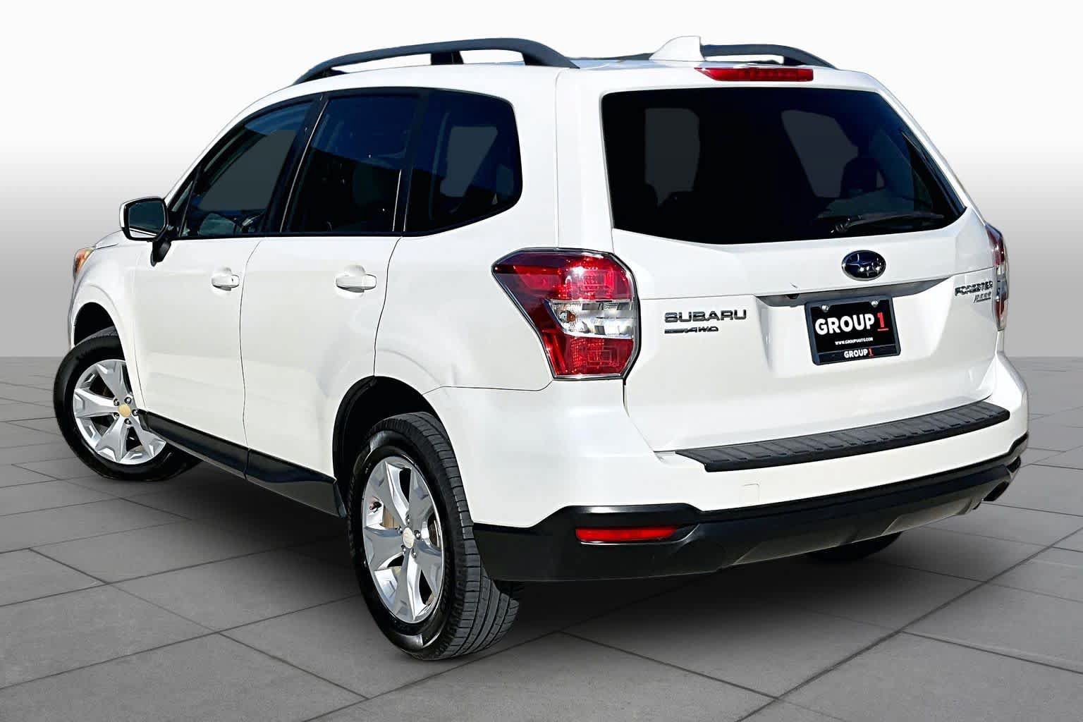 Used 2016 Subaru Forester 2.5i Premium AWD/4WD image 12