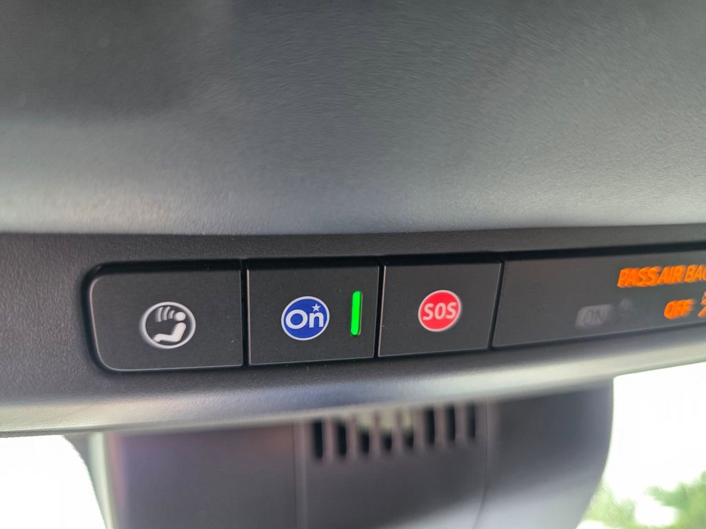 Used 2025 Chevrolet Tahoe LT AWD/4WD image 25