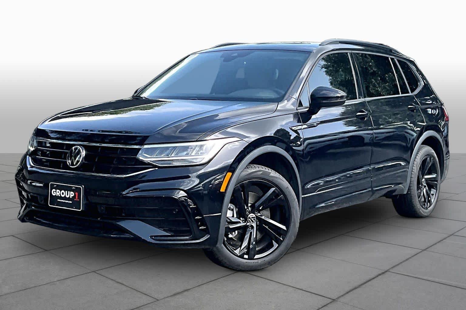 Used 2024 Volkswagen Tiguan SE R-Line FWD video 1