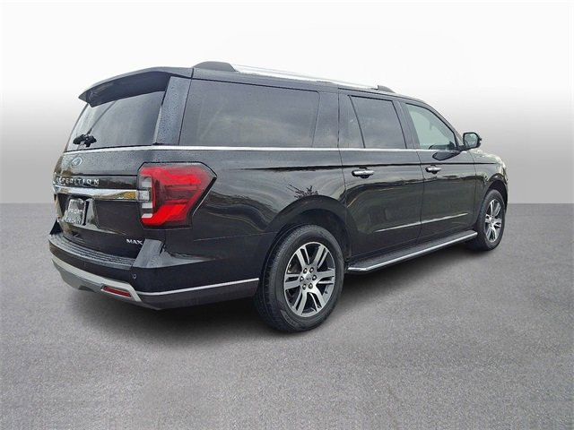Used 2023 Ford Expedition Max Limited image 4