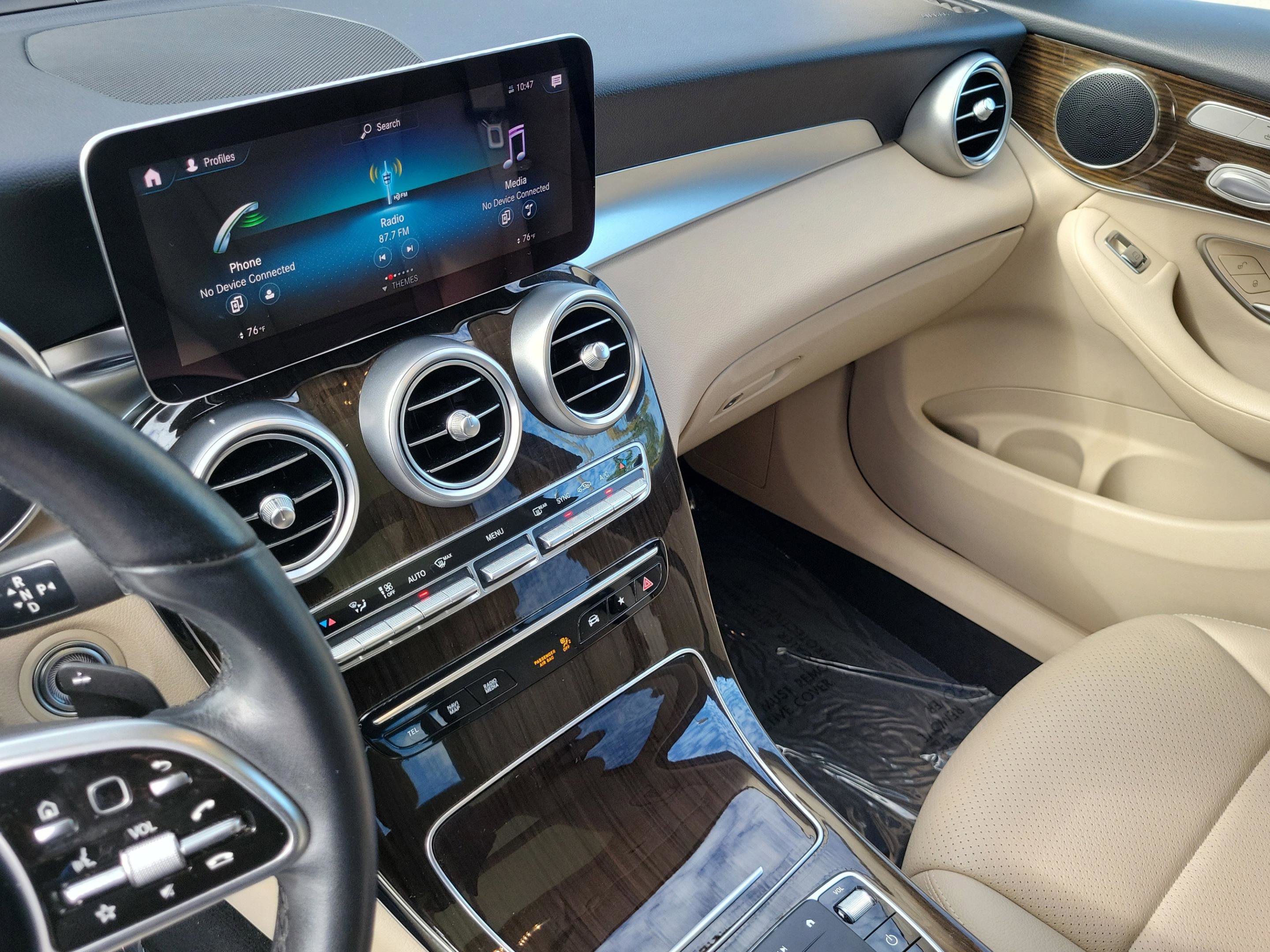 Certified 2022 Mercedes-Benz GLC 300 image 20