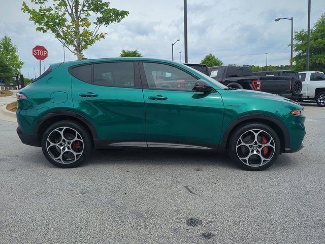 Used 2024 Alfa Romeo Tonale Veloce w/ Active Assist Package AWD/4WD image 3