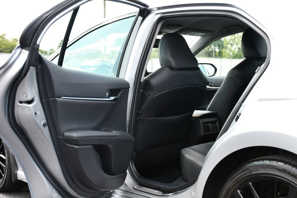 Used 2024 Toyota Camry XSE w/ Cold Weather Package FWD image 19