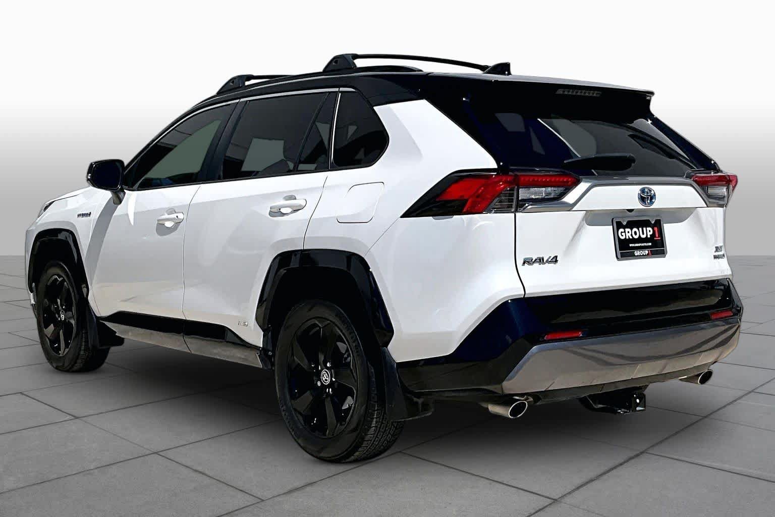 Used 2020 Toyota RAV4 XSE AWD/4WD image 12