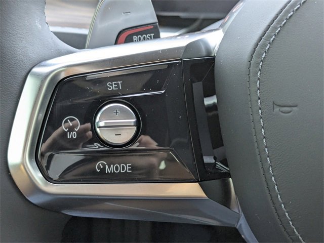 Used 2025 BMW 740i image 26