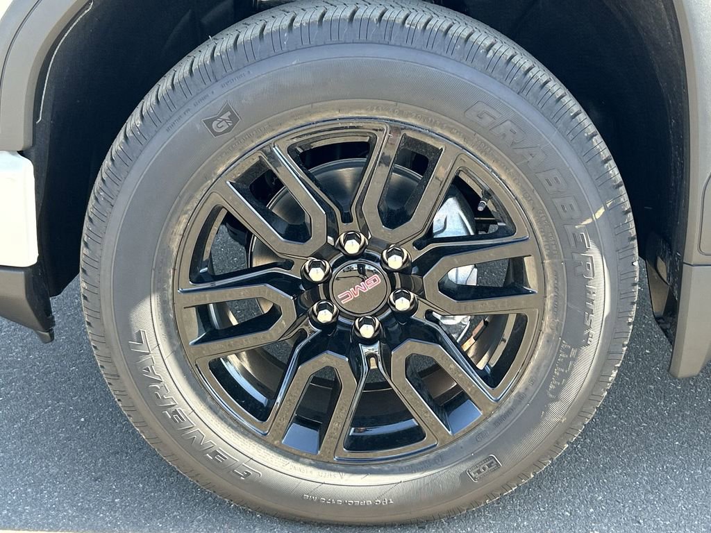 New 2026 GMC Sierra 1500 Pro w/ Graphite Edition image 32