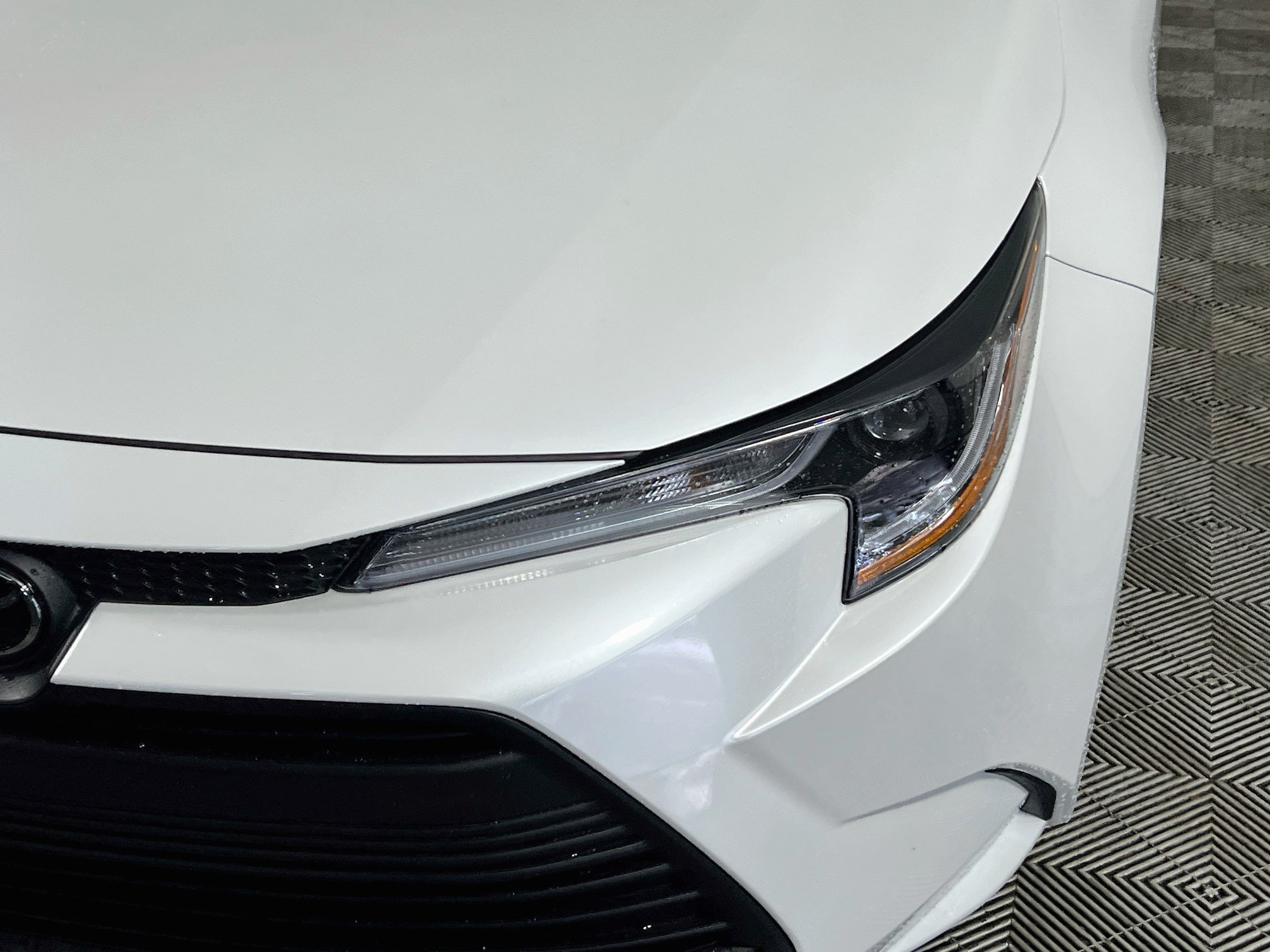 Used 2026 Toyota Corolla LE FWD image 12