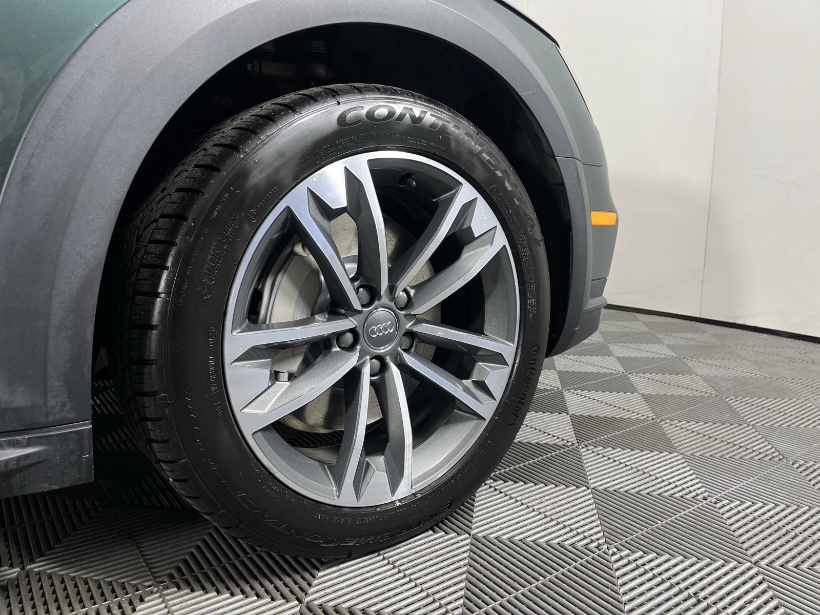 Used 2018 Audi A4 2.0T allroad Premium Plus image 10