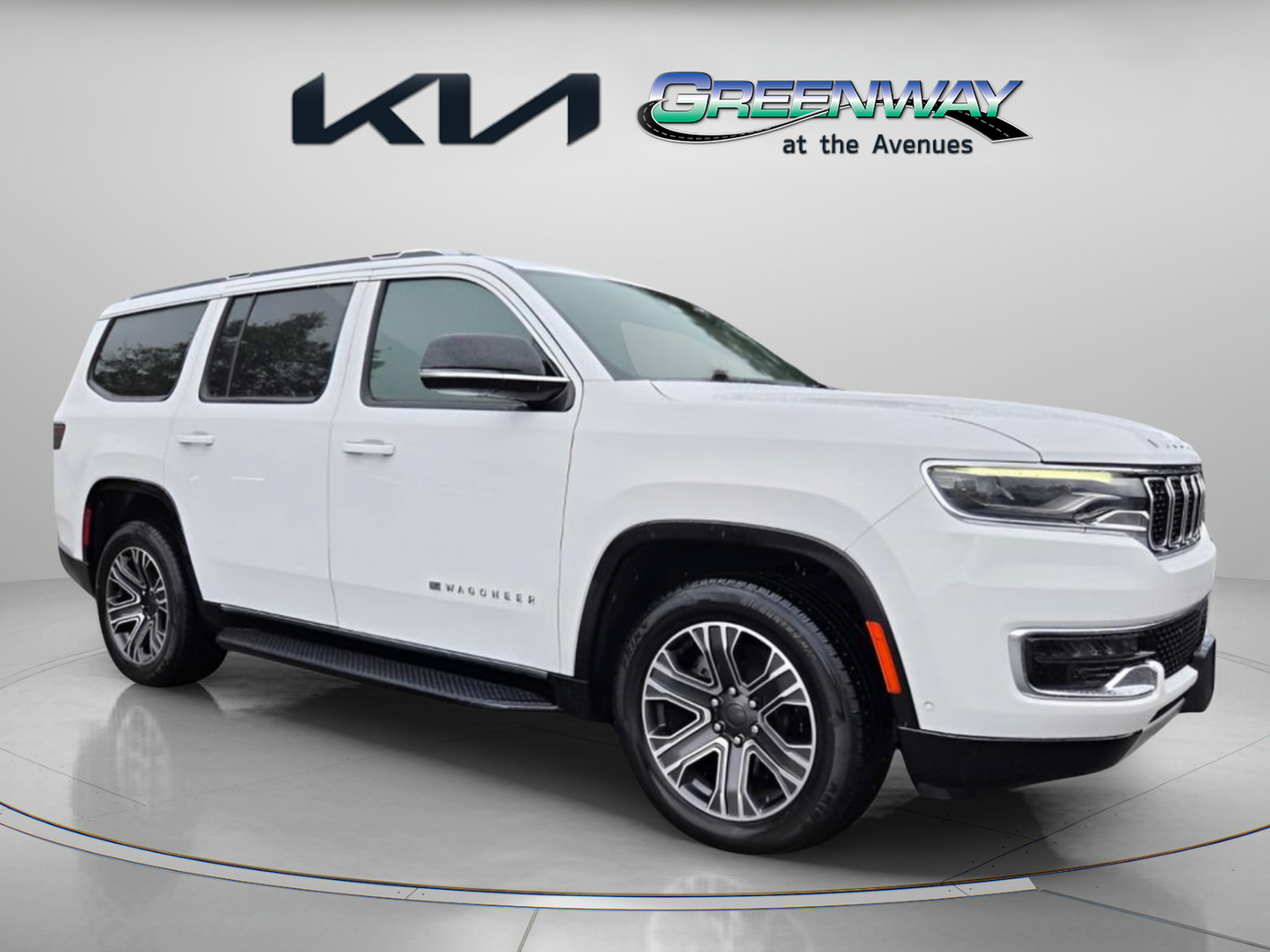 Used 2024 Jeep Wagoneer Series II w/ Flexible Seating Group