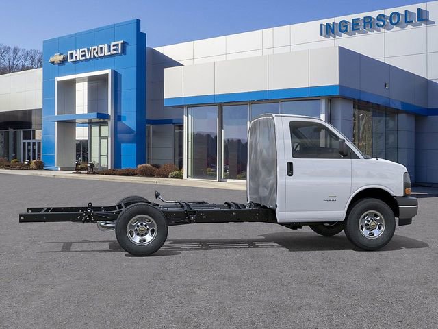 New 2025 Chevrolet Express 3500 w/ Power Convenience Package RWD image 5