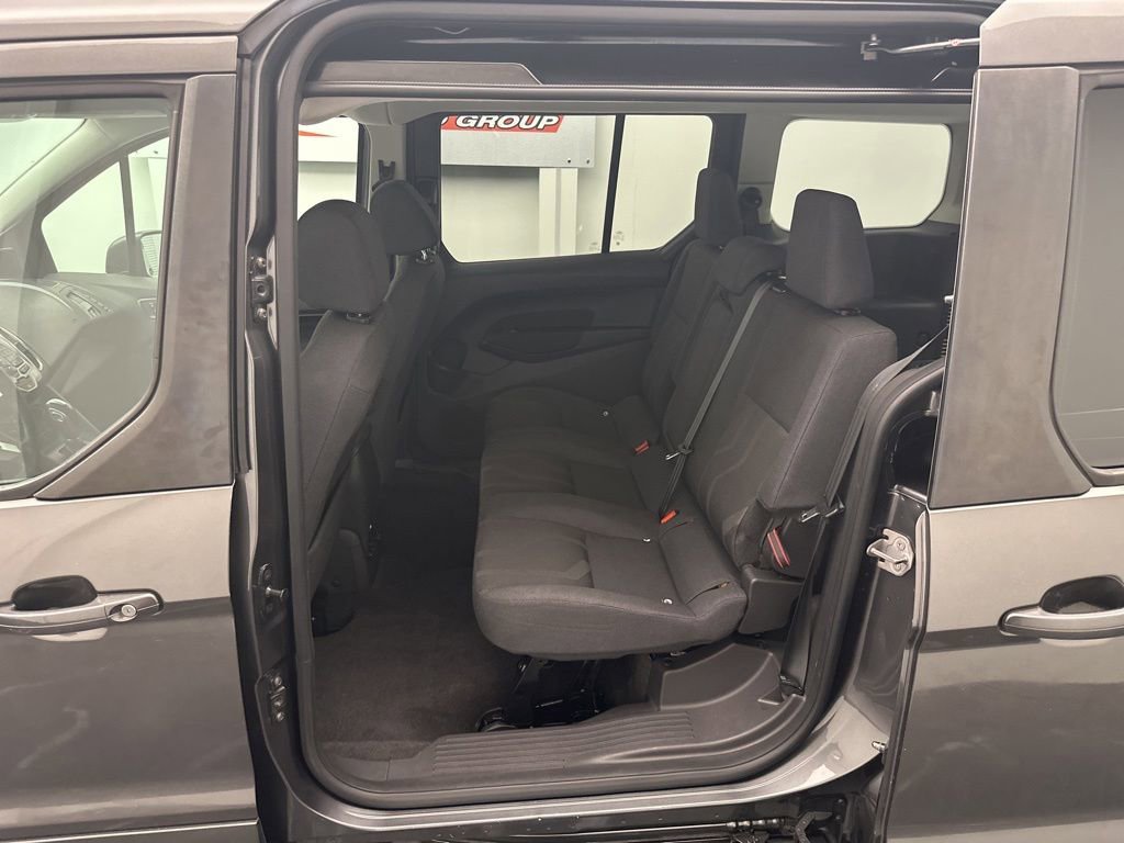 Used 2016 Ford Transit Connect XLT FWD image 6