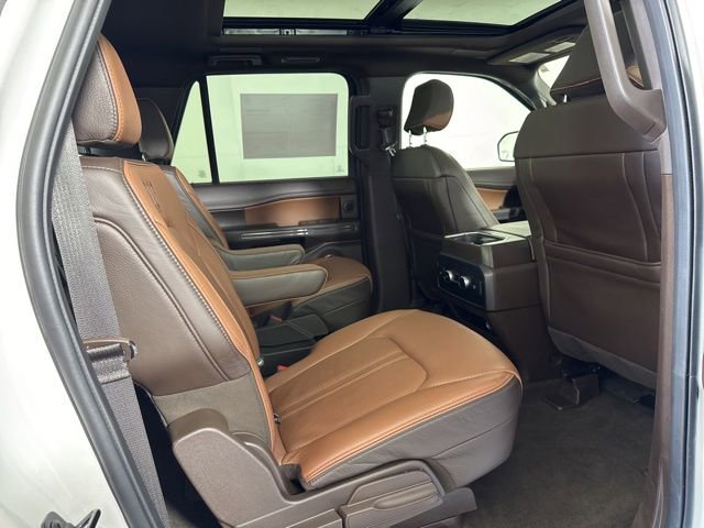 Certified 2024 Ford Expedition Max King Ranch AWD/4WD image 5