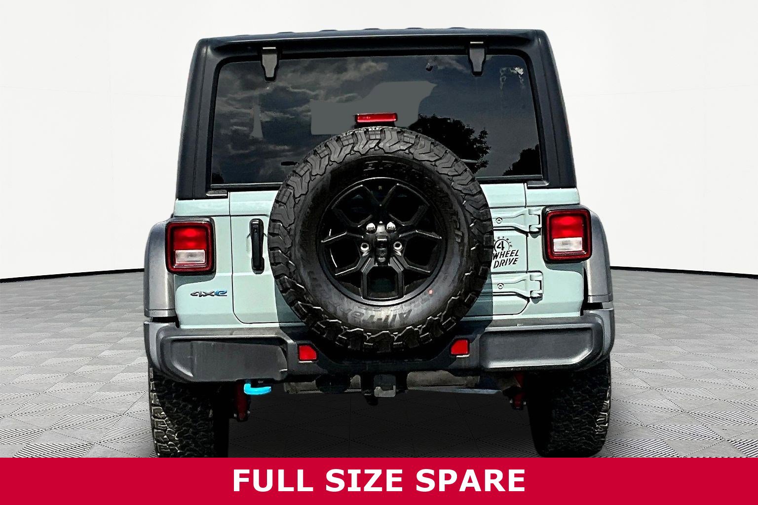 Used 2024 Jeep Wrangler Willys AWD/4WD image 5
