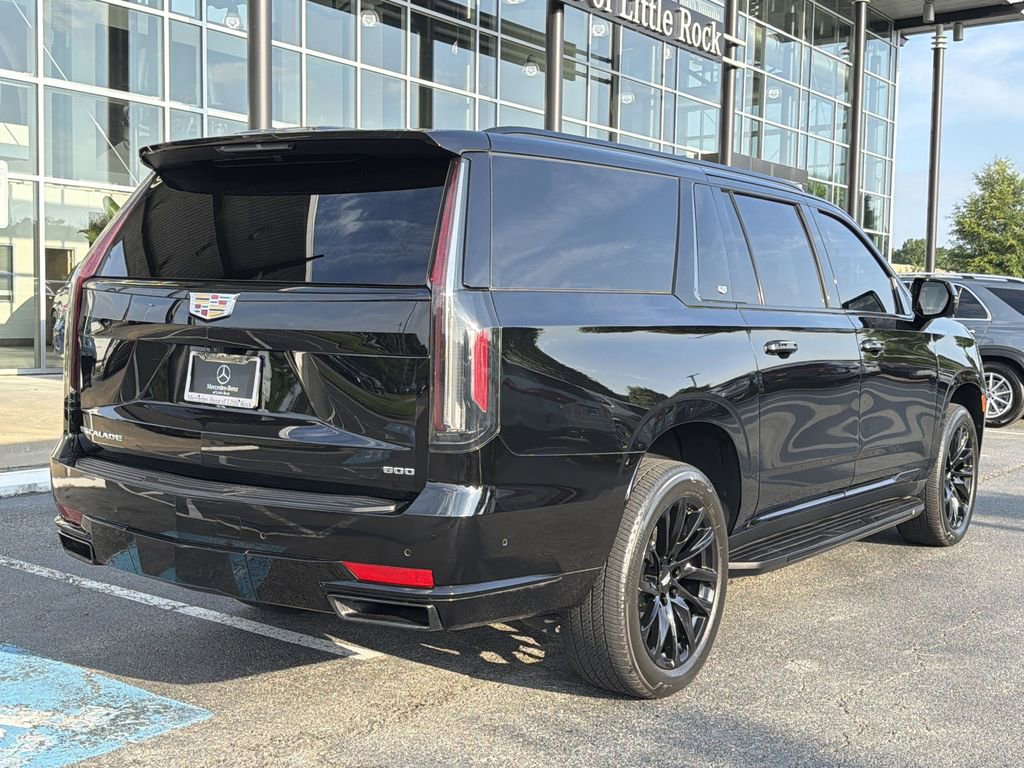 Used 2023 Cadillac Escalade ESV Premium Luxury w/ LPO, Floor Liner Package AWD/4WD image 3
