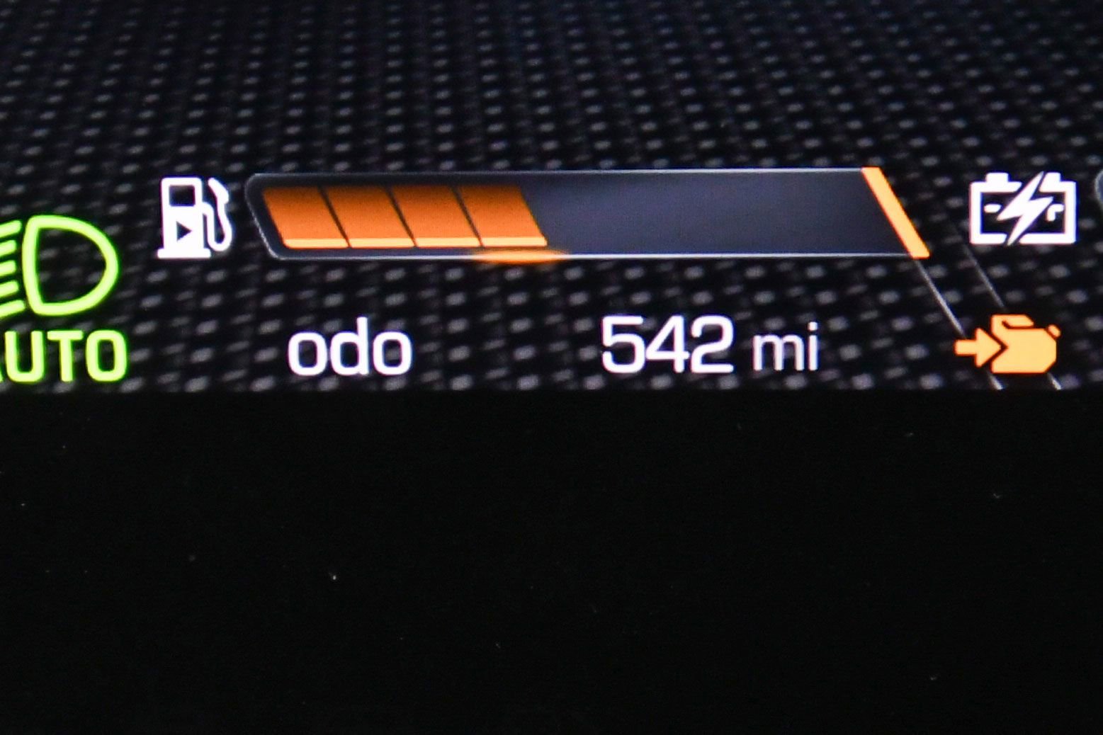 Used 2022 Ferrari SF90 Spider image 14