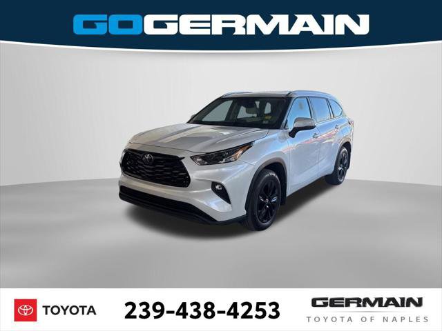 Certified 2025 Toyota Highlander XLE image 1
