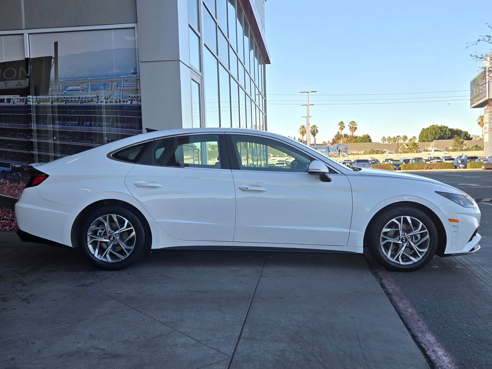 Used 2023 Hyundai Sonata SEL image 4