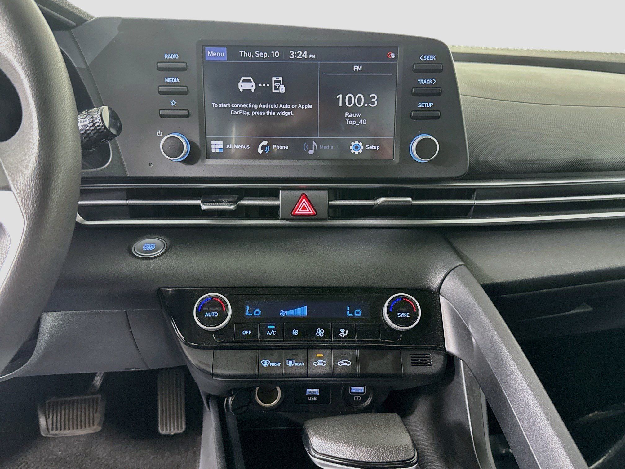 Used 2021 Hyundai Elantra SEL FWD image 18