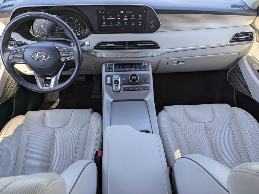 Used 2022 Hyundai Palisade Limited FWD image 16